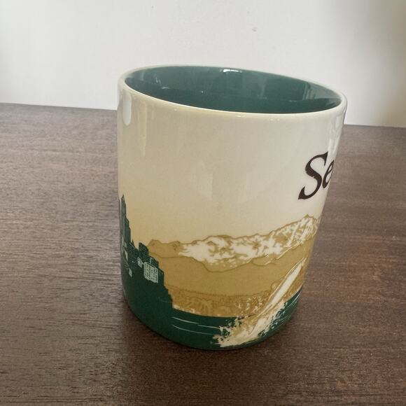 Starbucks Coffee Collectors Series Seattle Mug Cup 16 oz 2009 Space Needle - Picture 2 of 14